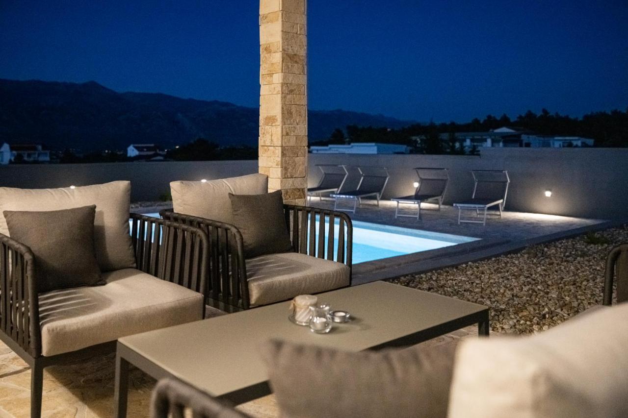 Stonehouse Milan Villa Razanac Luaran gambar